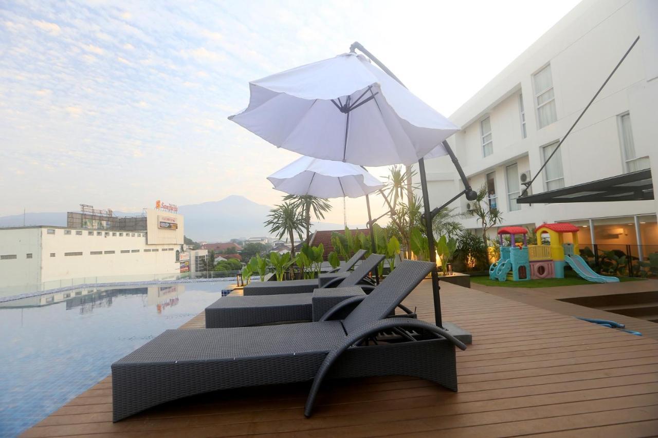 Luminor Hotel Purwokerto By Wh Экстерьер фото